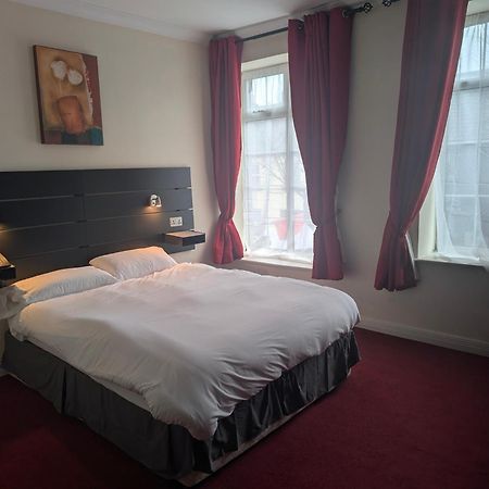 The Western Hotel Claremorris Eksteriør bilde